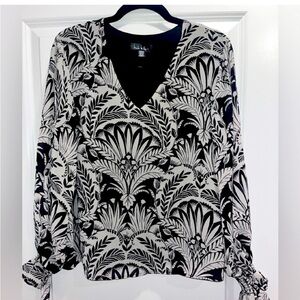 NWT Nicole Miller Women's Blouse LRG. Bold Black & White Palm Floral Design.